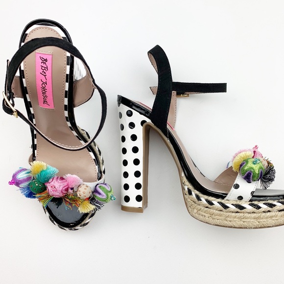 Betsey Johnson polka dot tassel pom pom heel - Picture 3 of 8